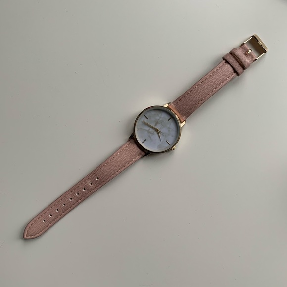 Pink stainless steel accessorie watch
